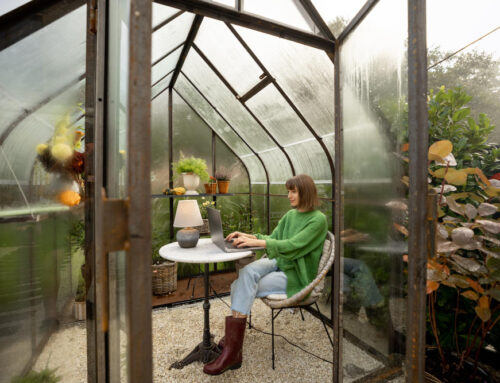 Designing Garden Rooms for Year-Round Use